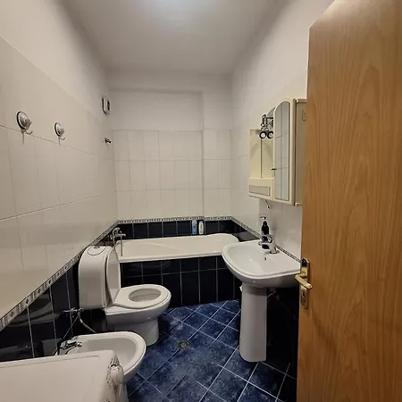 Apartment Bliri Ambasador 1